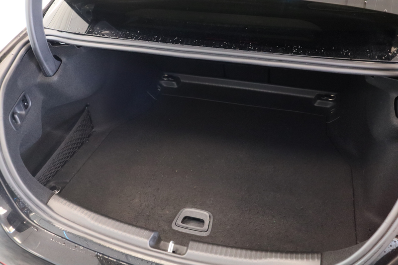 Mercedes-Benz C 300 4MATIC AMG Line Burmester ACC Lane Assist Camera 2 — photo 30