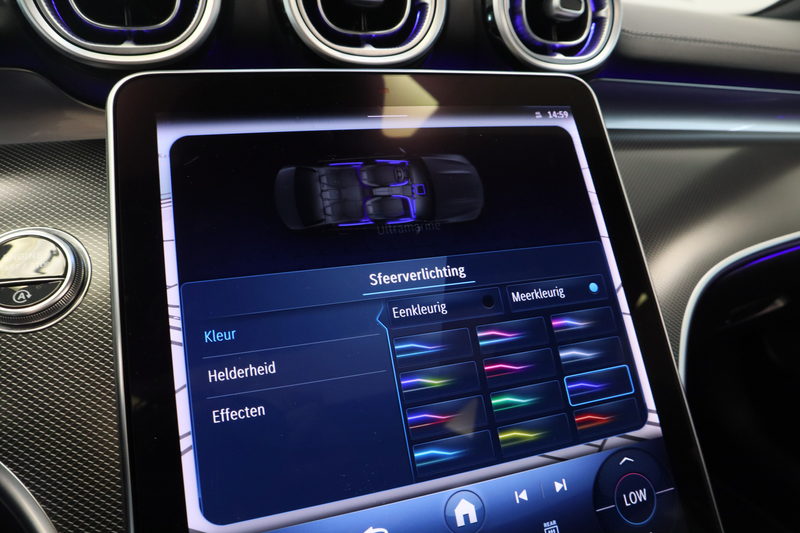 Mercedes-Benz C 300 4MATIC AMG Line Burmester ACC Lane Assist Camera 2 — photo 20