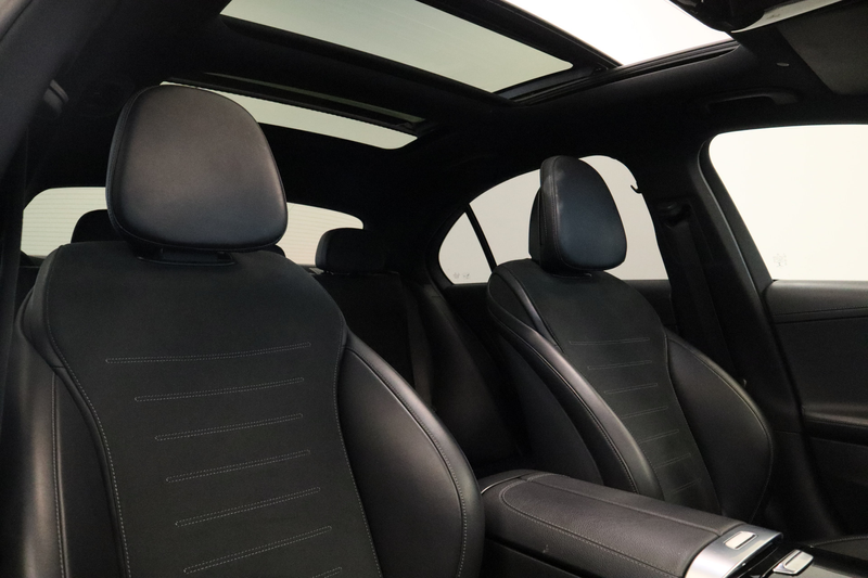 Mercedes-Benz C 300 4MATIC AMG Line Burmester ACC Lane Assist Camera 2 — photo 25