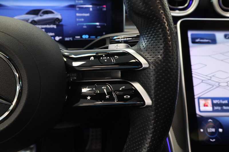 Mercedes-Benz C 300 4MATIC AMG Line Burmester ACC Lane Assist Camera 2 — photo 9