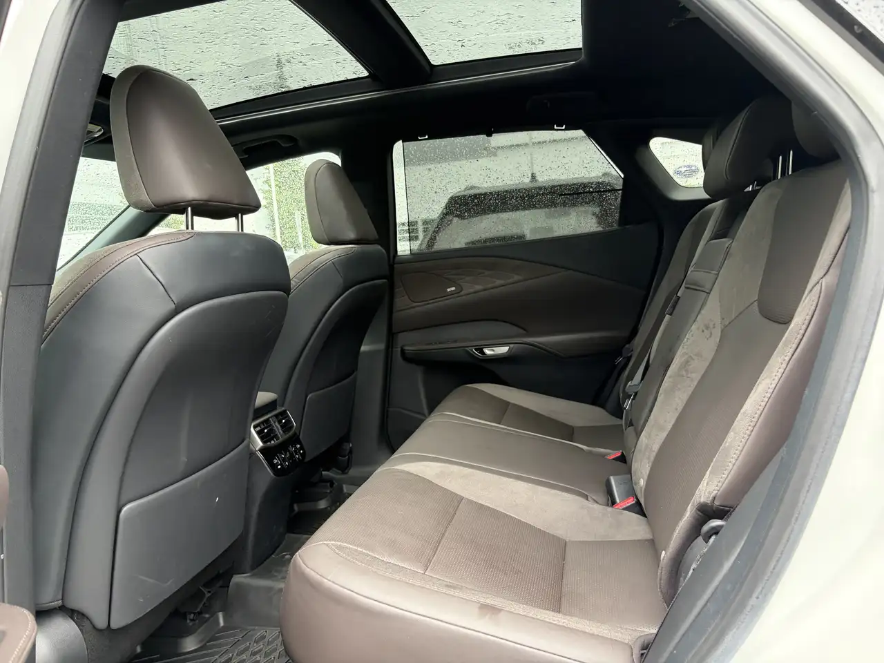 Lexus RX photo Lexus RX