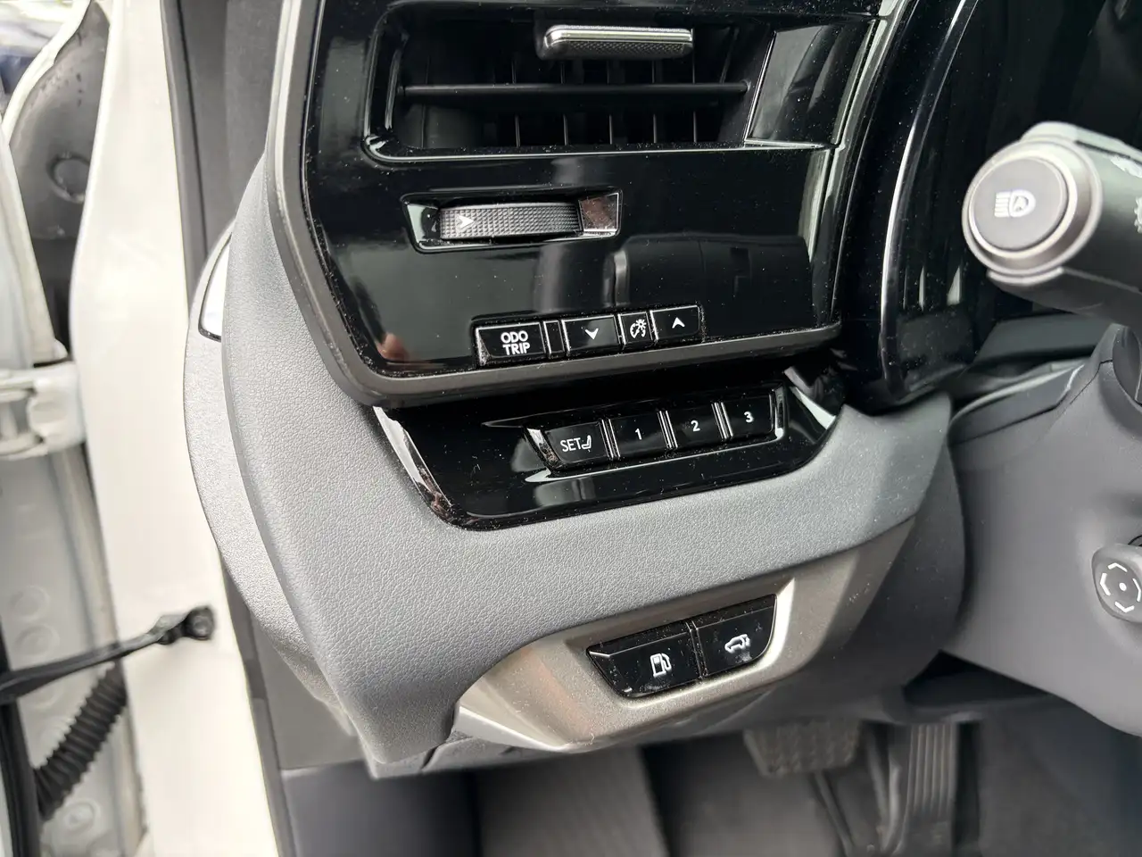 Lexus RX photo Lexus RX