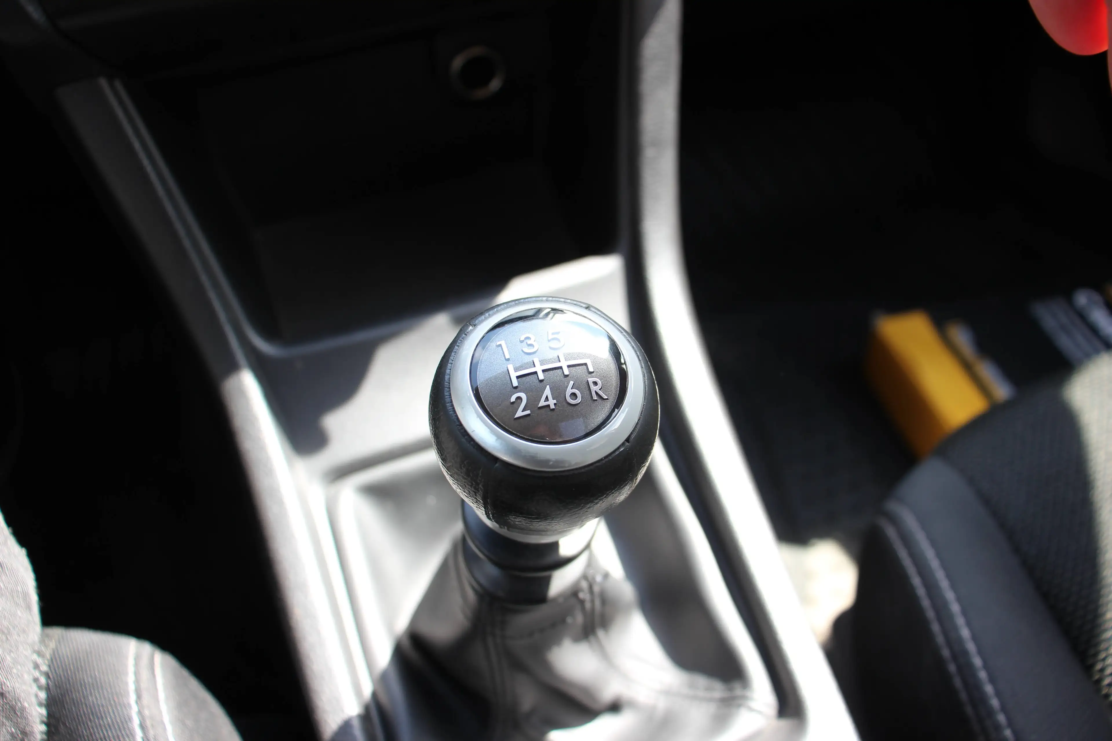 Subaru XV XV 2.0i AWD # Navi # Alu # Tempomat # AHK # Euro 5 — photo 14