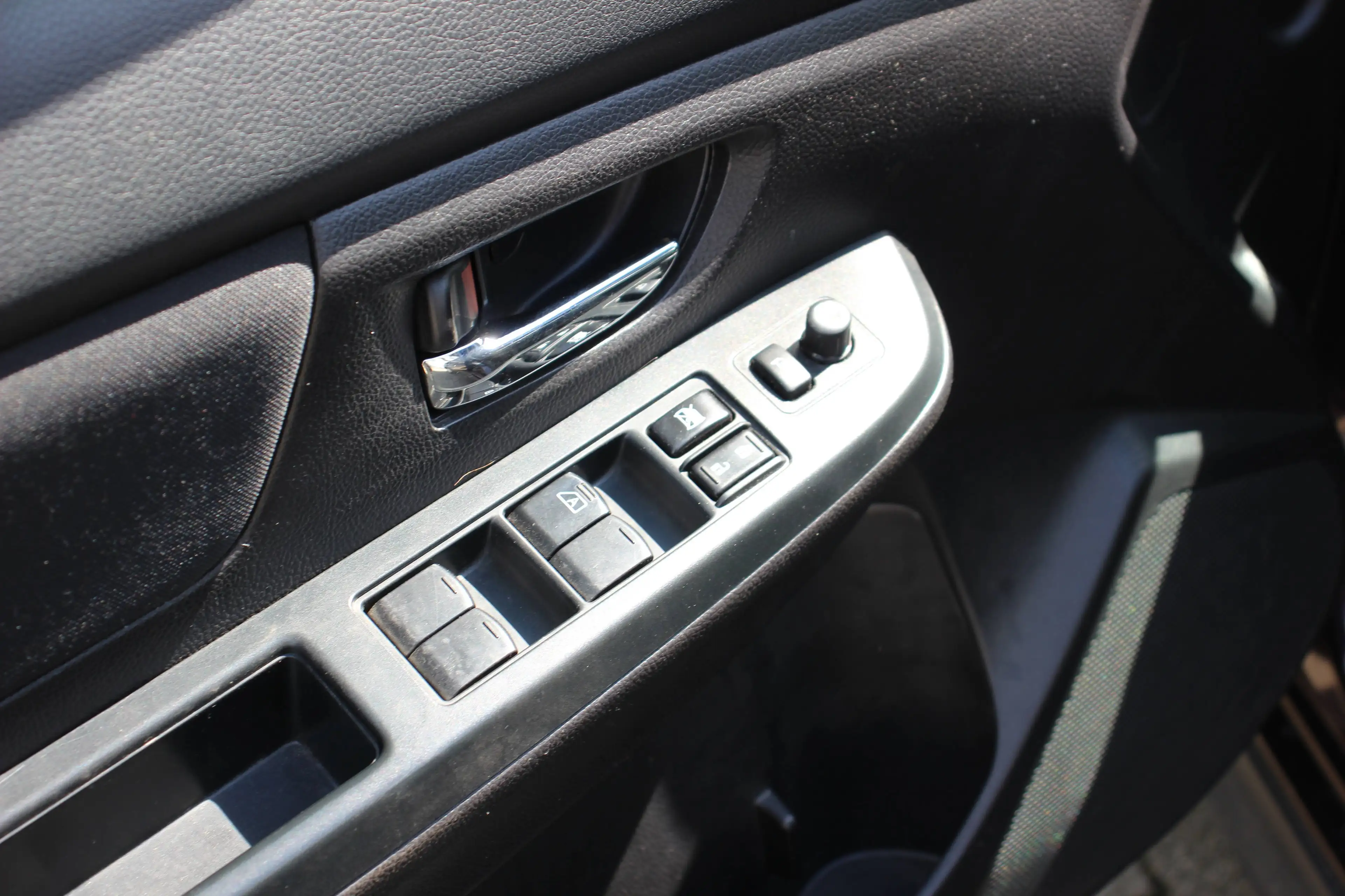 Subaru XV XV 2.0i AWD # Navi # Alu # Tempomat # AHK # Euro 5 — photo 15