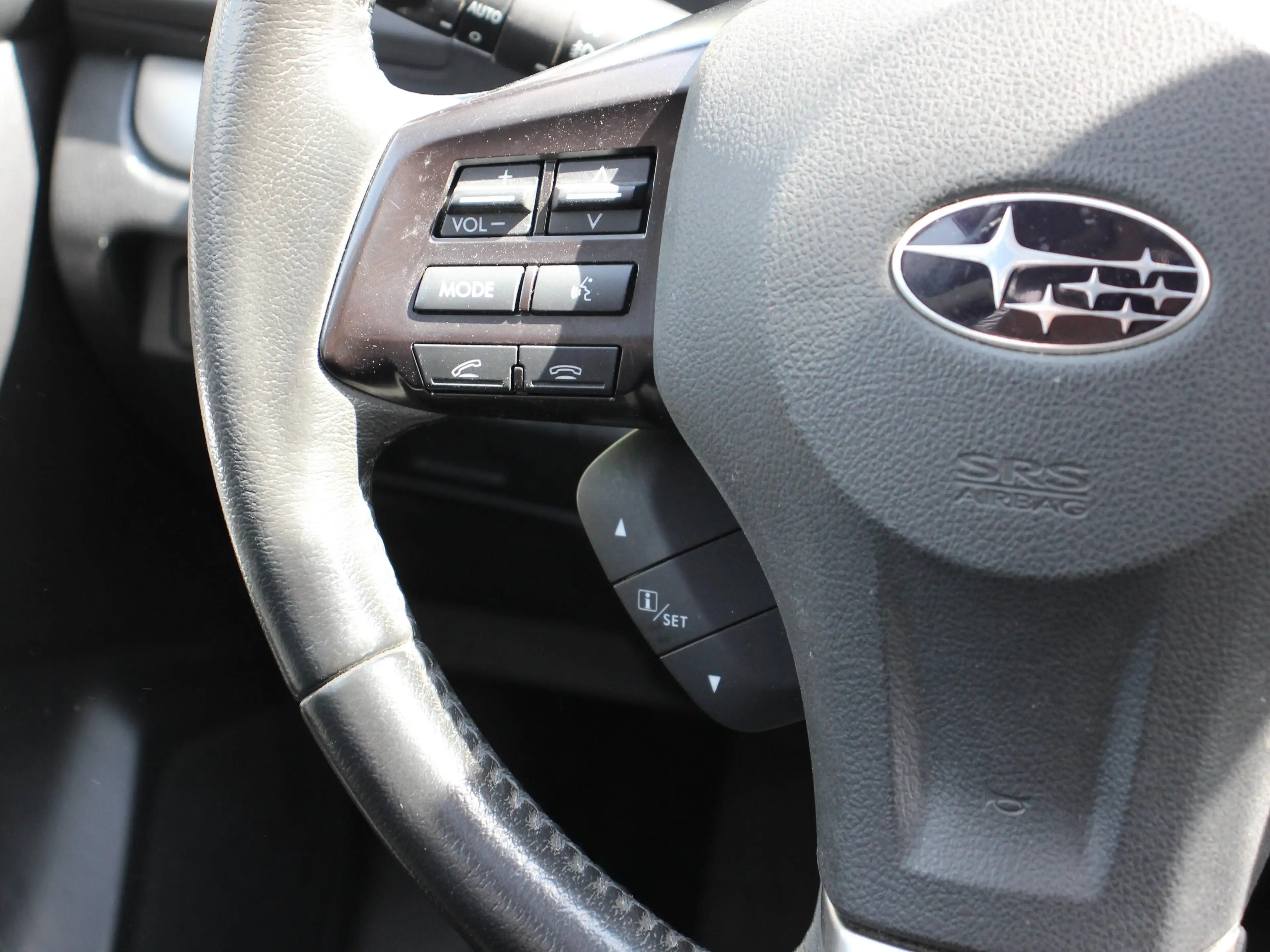 Subaru XV XV 2.0i AWD # Navi # Alu # Tempomat # AHK # Euro 5 — photo 9