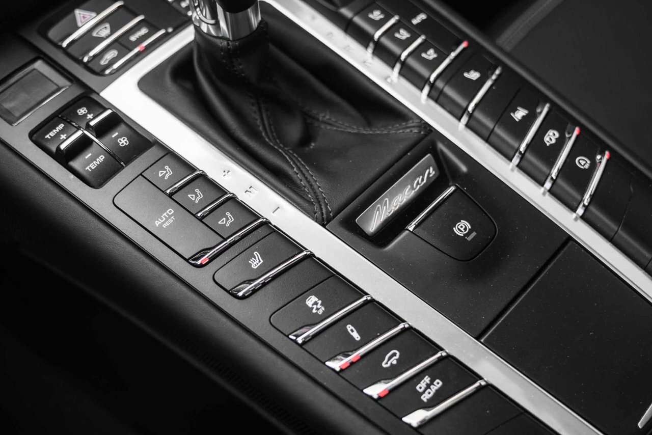 2021 Porsche Macan GTS BAS KM CUIR TOIT PANO NAVI SON BOSE thumb 32