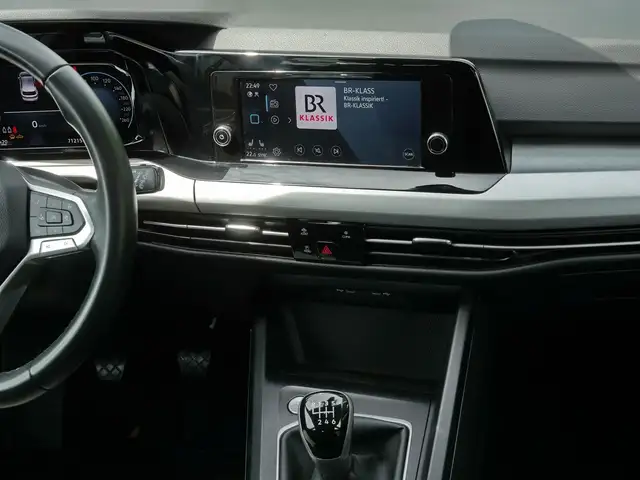 Volkswagen Golf view 6