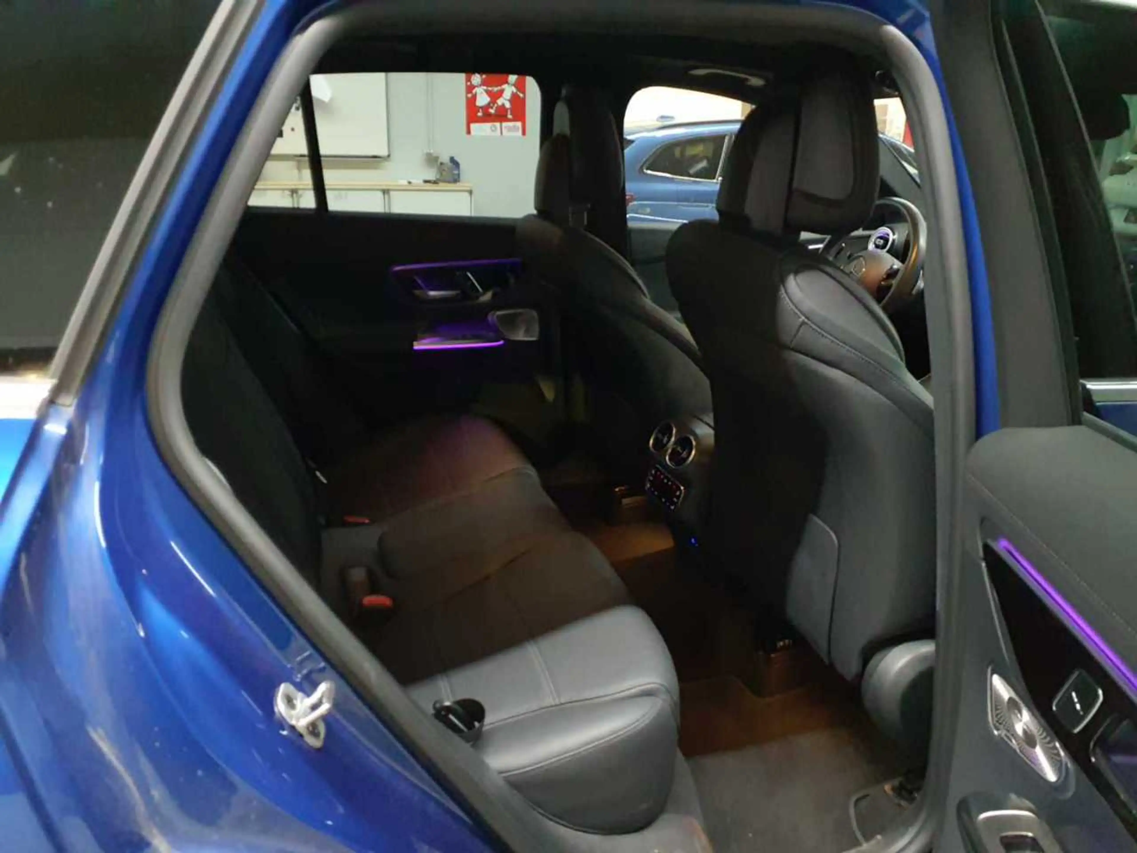 Mercedes-Benz GLC 300 GLC 300d-AMG Adv.Premium+ Assi+ Pano AHK — photo 14