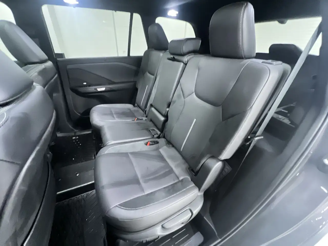 Lexus TX 350 photo Lexus TX 350