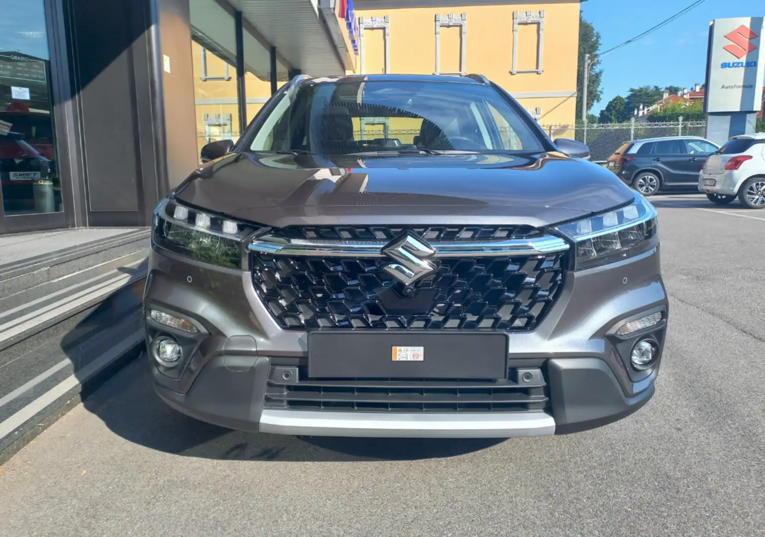 Suzuki S-Cross 1.5 140V Hybrid A/T Starview Grigio - 2