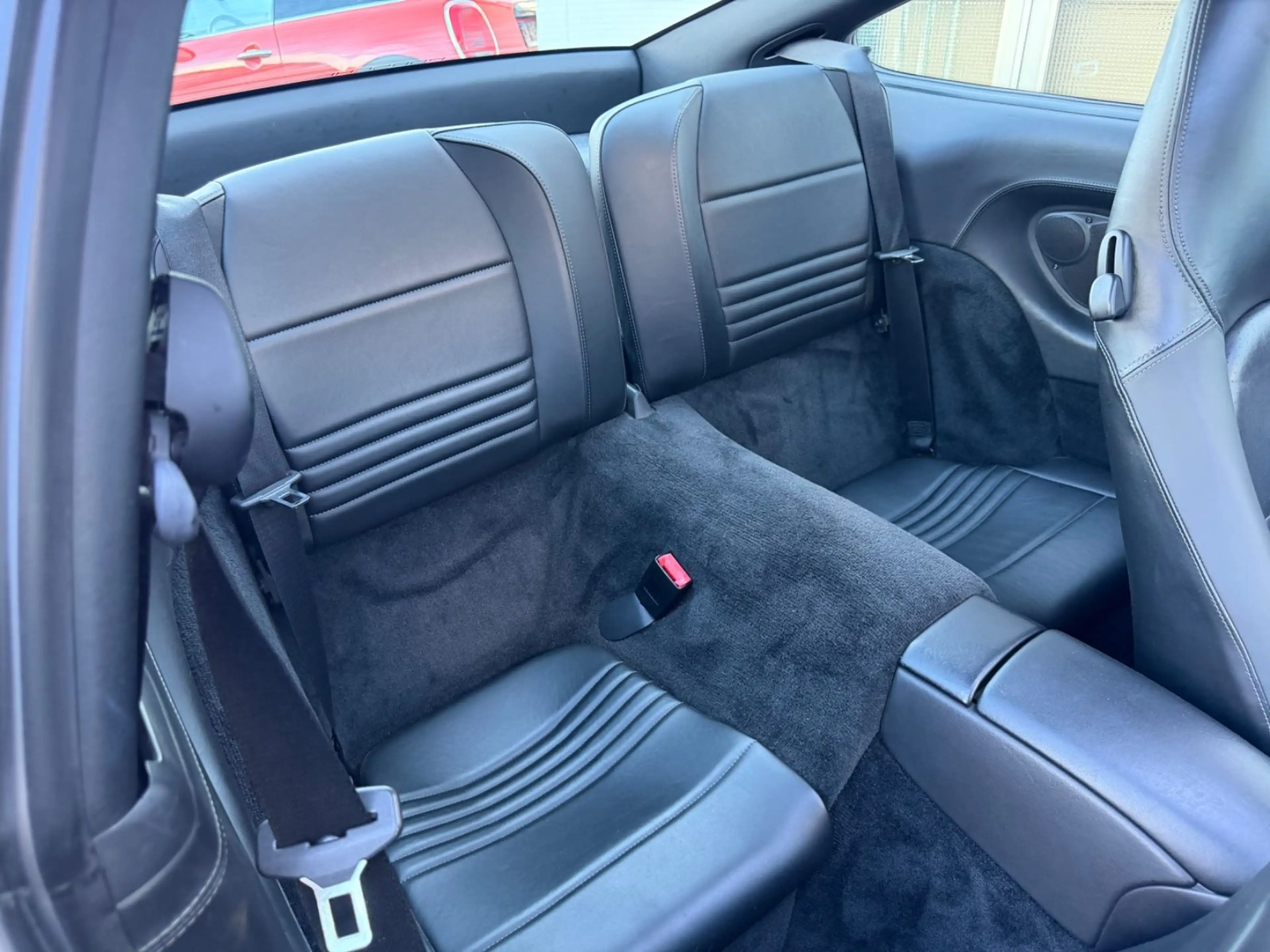Porsche 996 Carrera Coupé — photo 10
