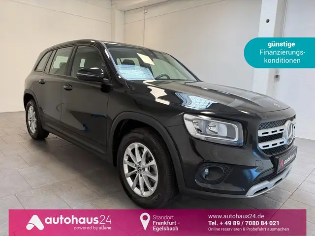Mercedes-Benz GLB 200