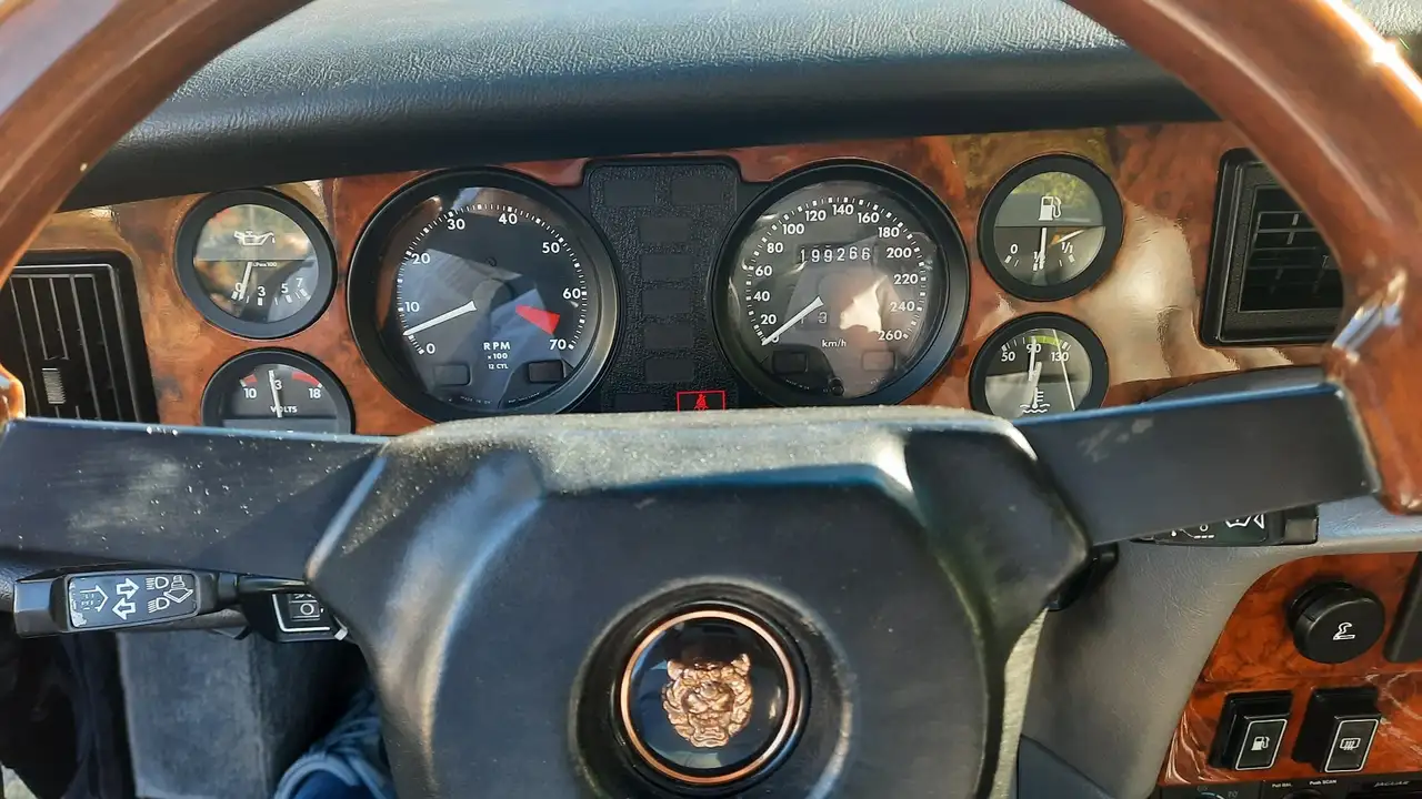 Jaguar XJ V12 Automatik, foto 12