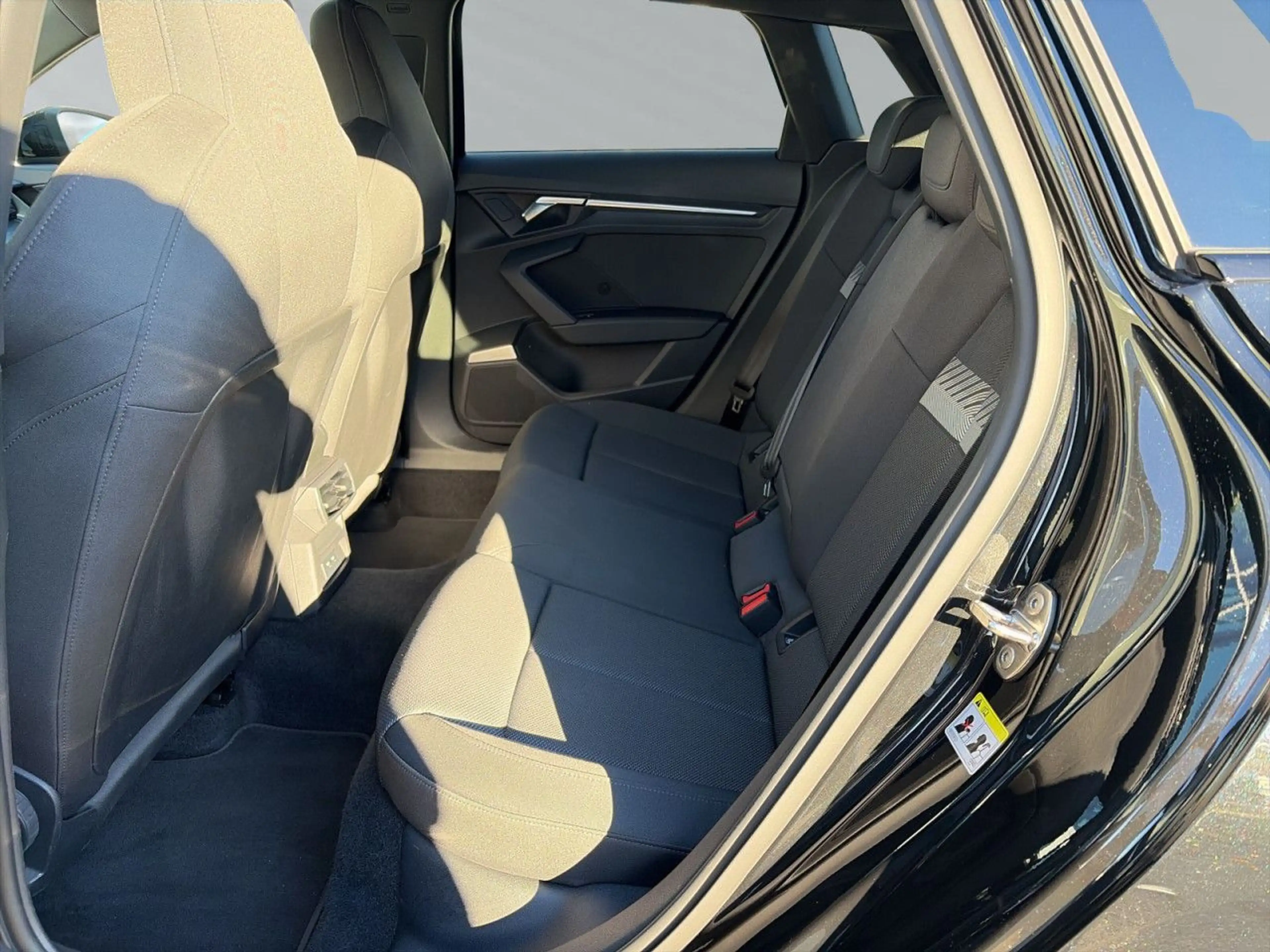 Audi A3 Sportback advanced 35 TFSI S tronic Bluetooth — photo 11