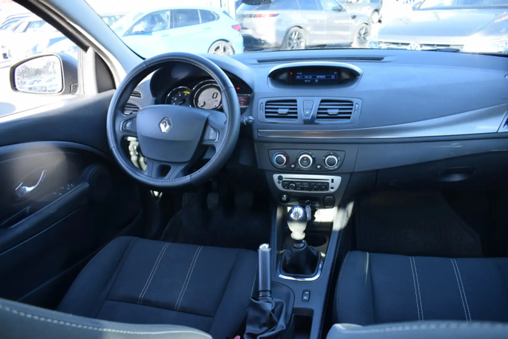 Renault Megane 1.5 DCI 95CH BUSINESS ECO² 2015 Gris - 2