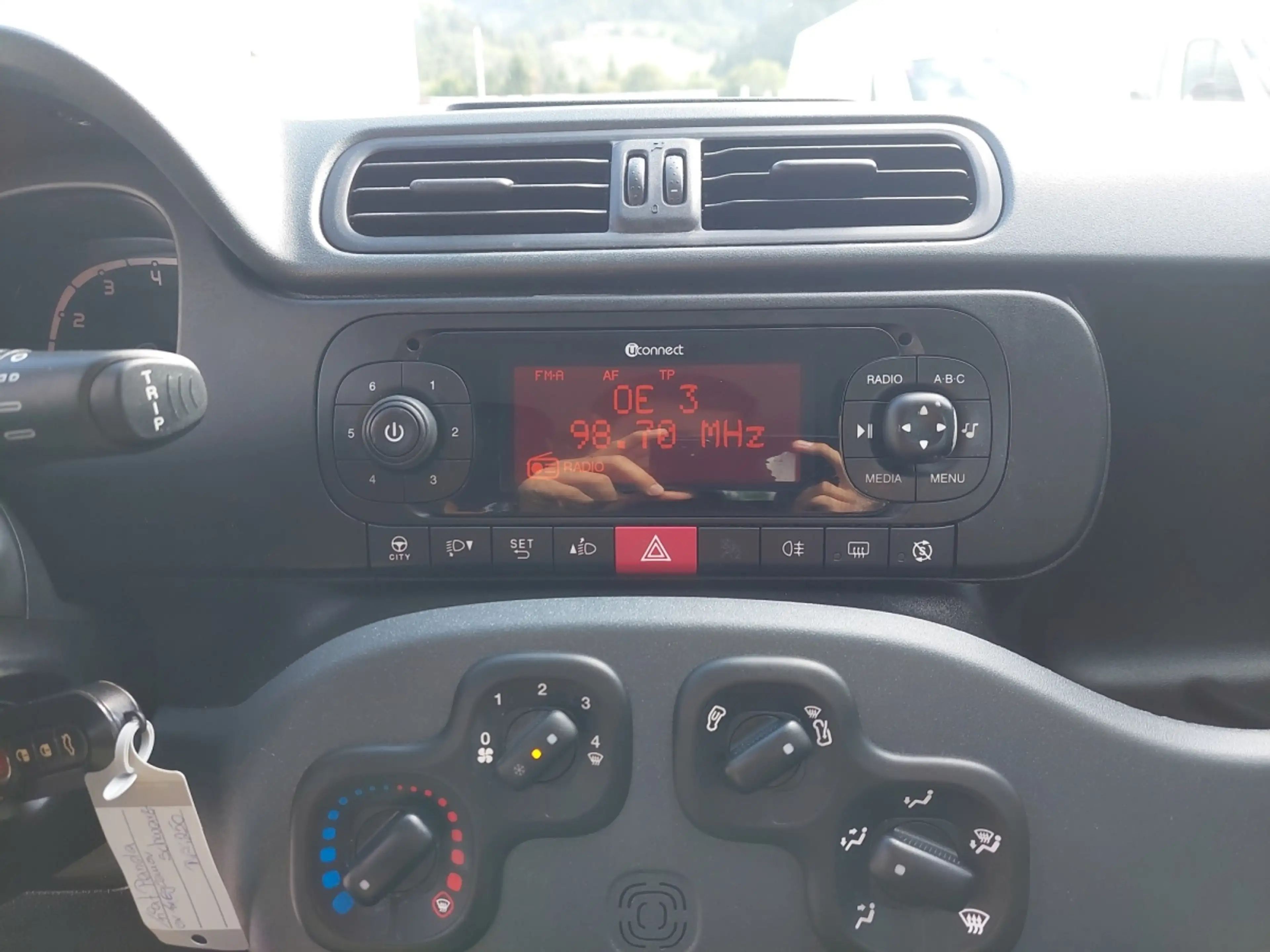 Fiat Panda 1,2 70 Easy — photo 11