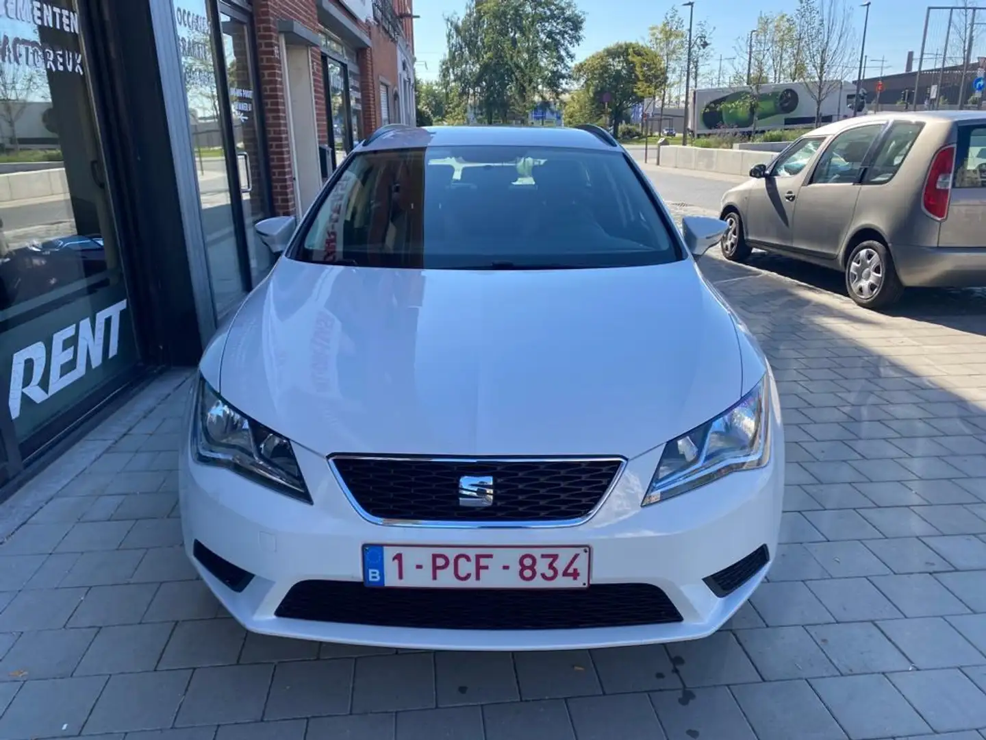 SEAT Leon Break / 1.6 TDI / Airco / GPS / Comfort Pack / Mul Grijs - 2