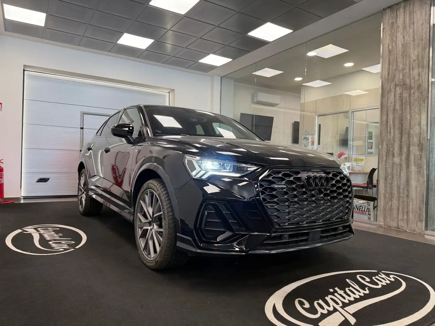 Audi Q3 Q3 Sportback 40 2.0 tdi id Black qu 193cv s-tronic Nero - 2