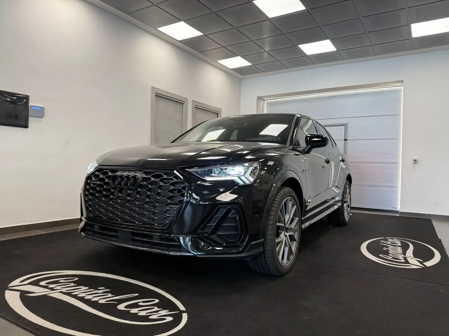 Audi Q3 Q3 Sportback 40 2.0 tdi id Black qu 193cv s-tronic Nero - 1