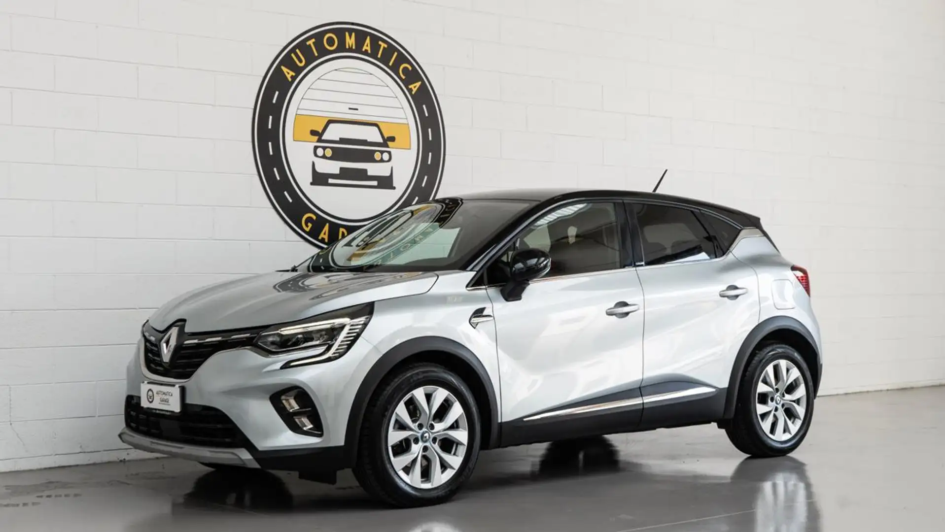 Renault Captur Plug-in Hybrid E-Tech IVA ESPO NEOPATENTATI Grigio - 1