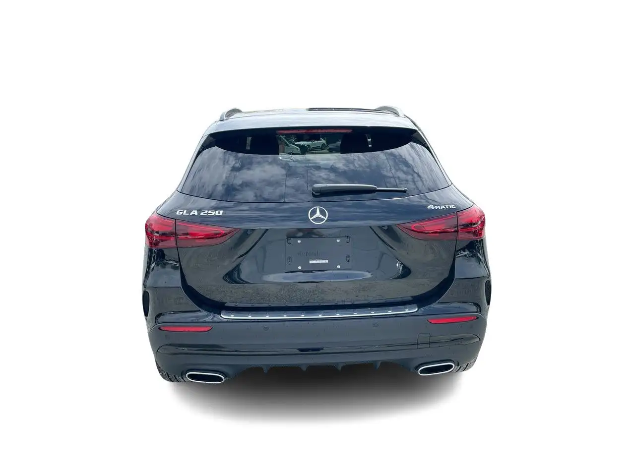 Mercedes-Benz GLA снимка Mercedes-Benz GLA