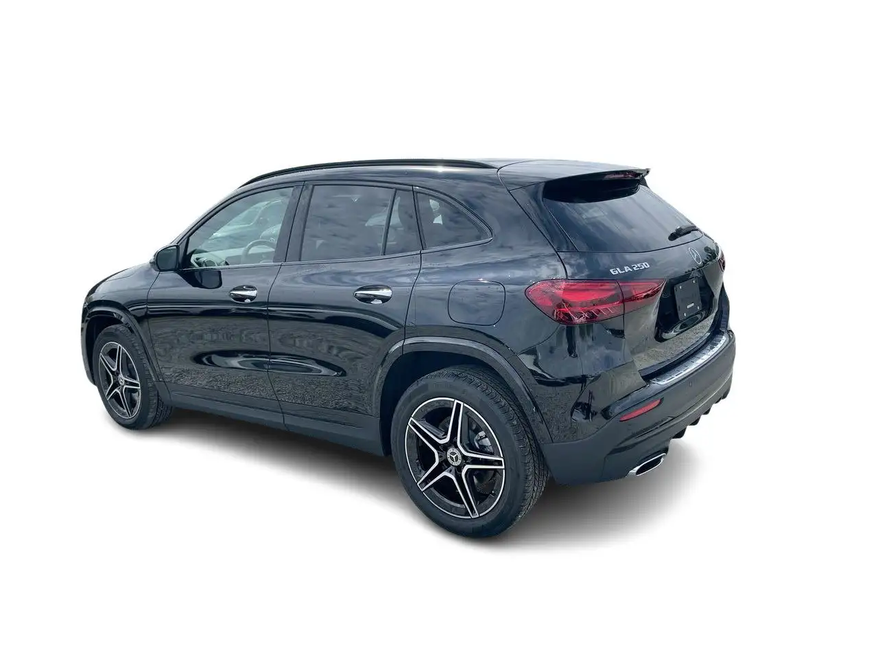 Mercedes-Benz GLA снимка Mercedes-Benz GLA