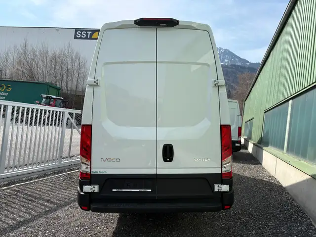 Iveco Daily 35S14HA8 V Kastenwagen Ansicht 6