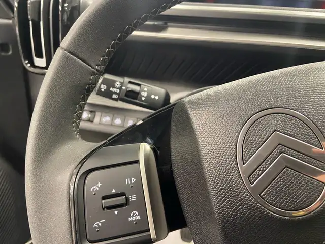 Citroen C3 view 12