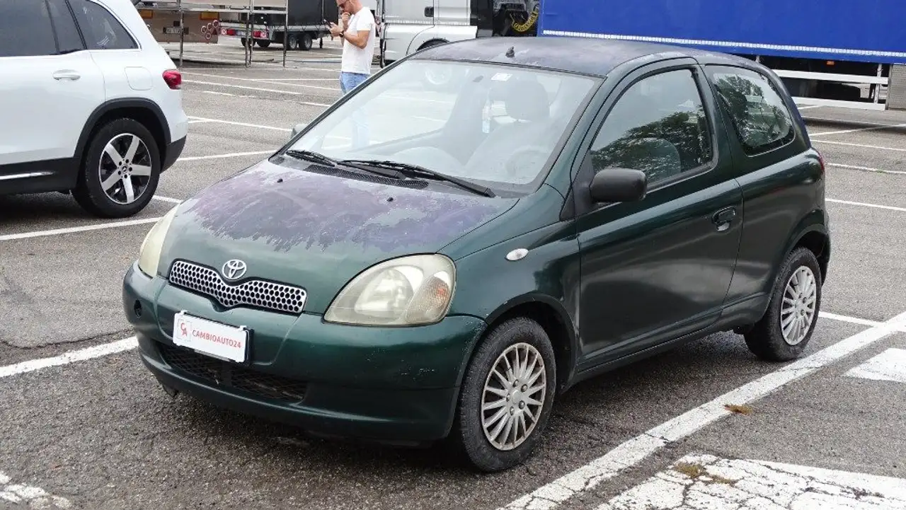 Toyota Yaris 1.0i 16V, 68 cv, cat 3 porte.., foto 3