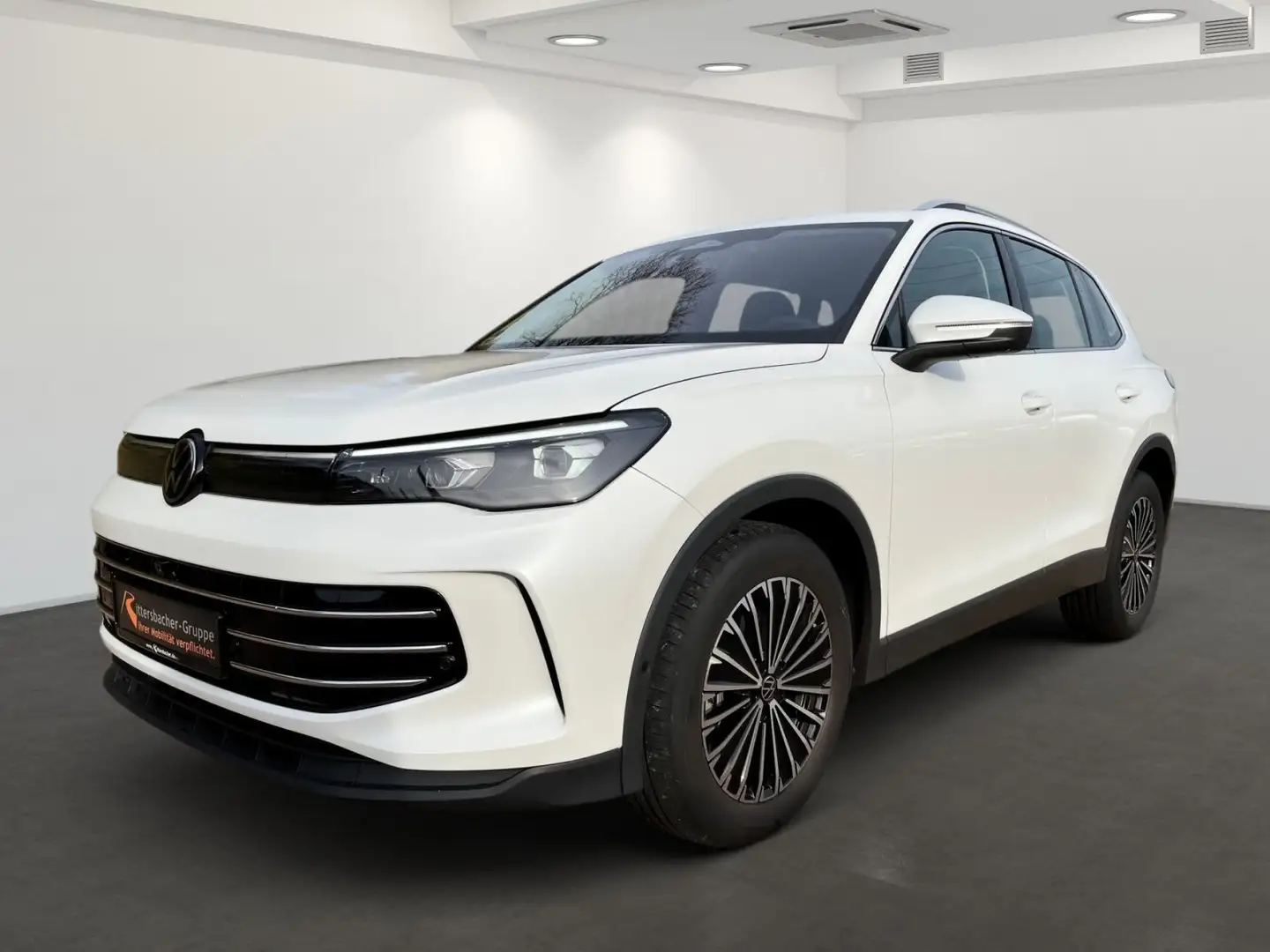 Volkswagen Tiguan 2.0 TDI Elegance DSG AHK Standh. Navi Weiß - 2