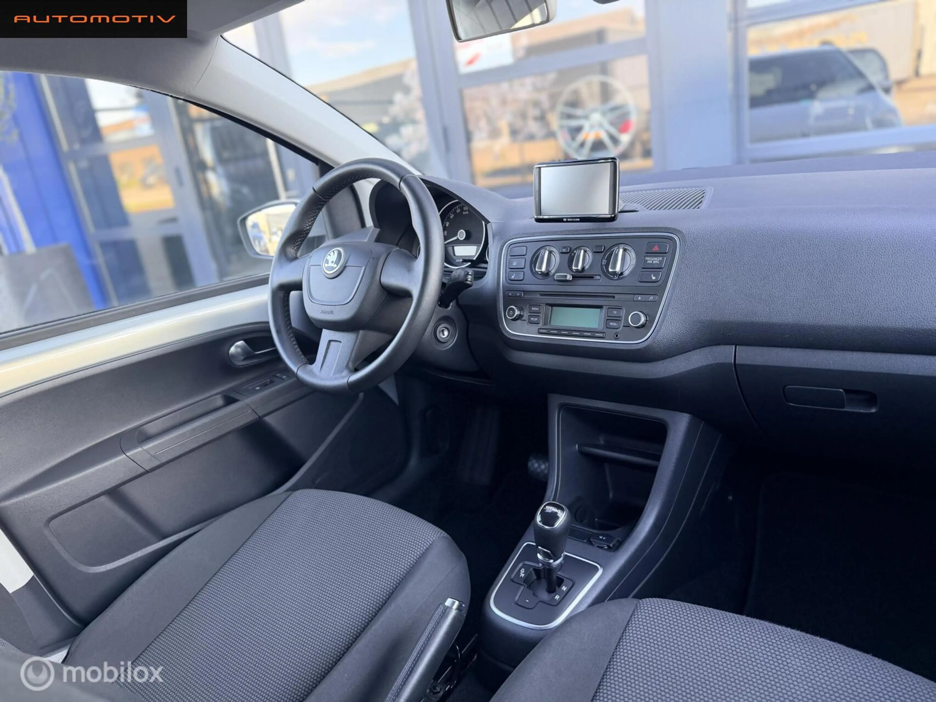 Skoda Citigo 1.0 Elegance UNIEK / AUTOMAAT / CRUISE / NAVI — photo 7