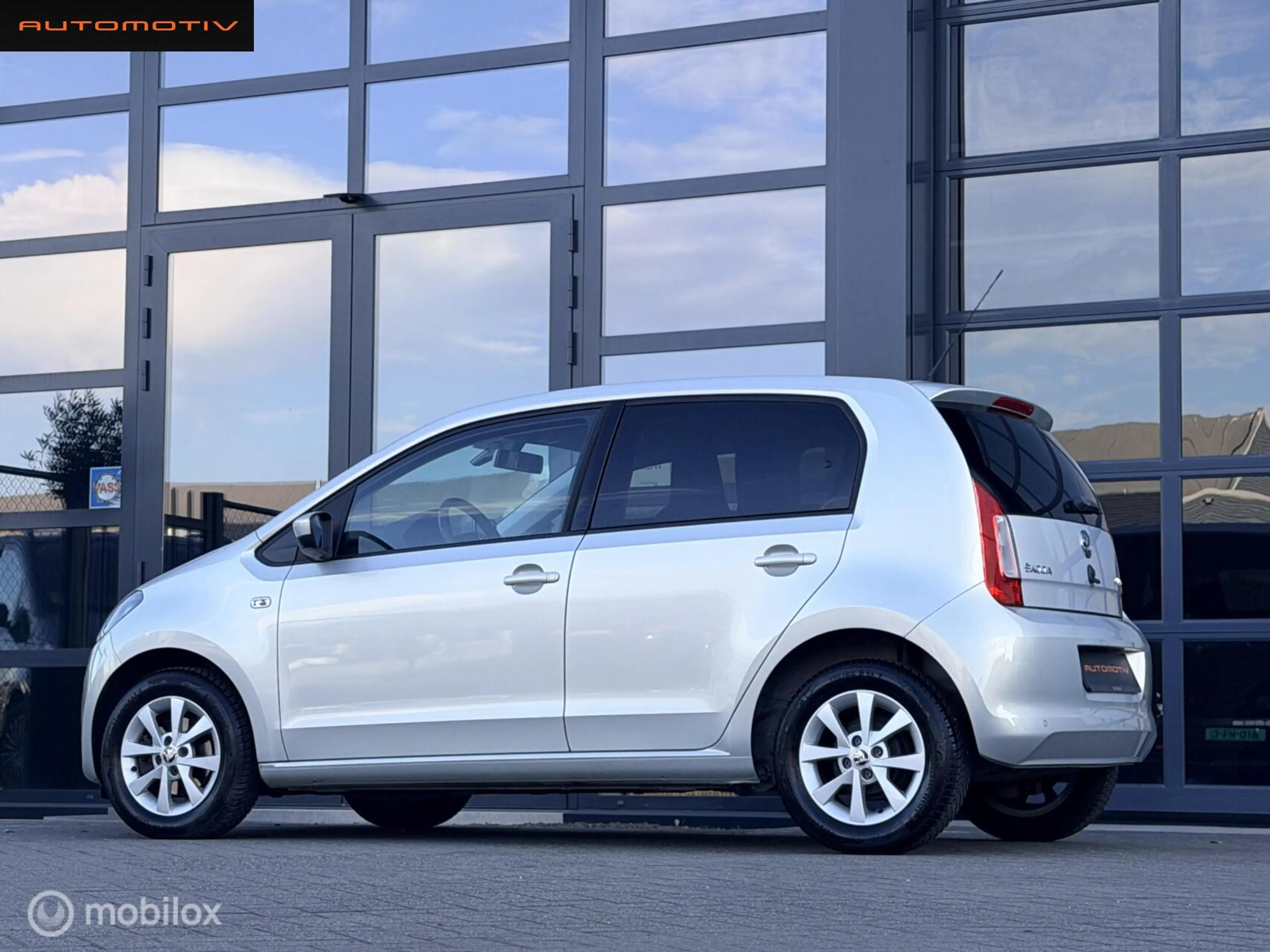 Skoda Citigo 1.0 Elegance UNIEK / AUTOMAAT / CRUISE / NAVI — photo 8