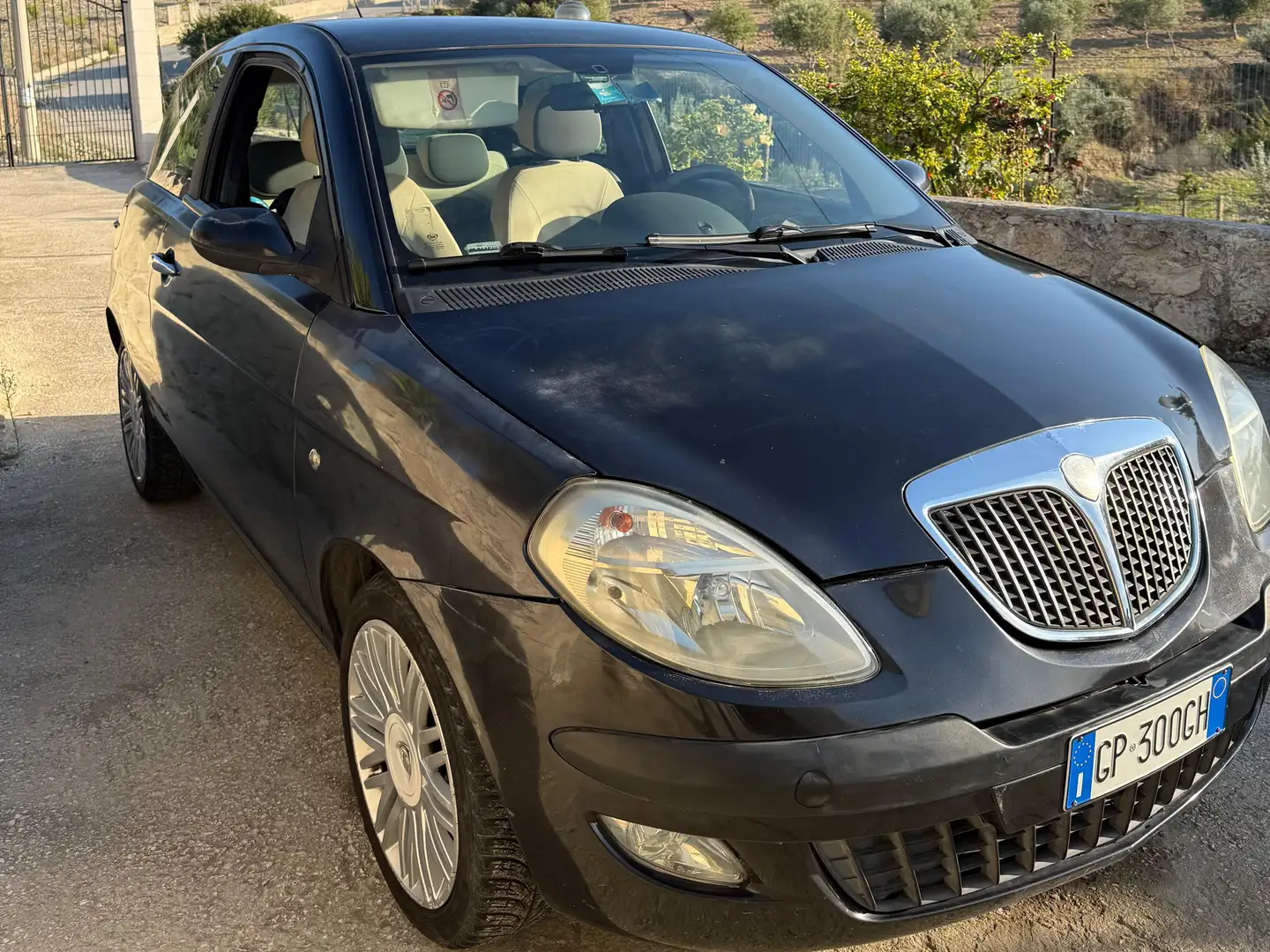 Lancia Ypsilon Ypsilon II 2003 1.2 16v Argento Nero - 1
