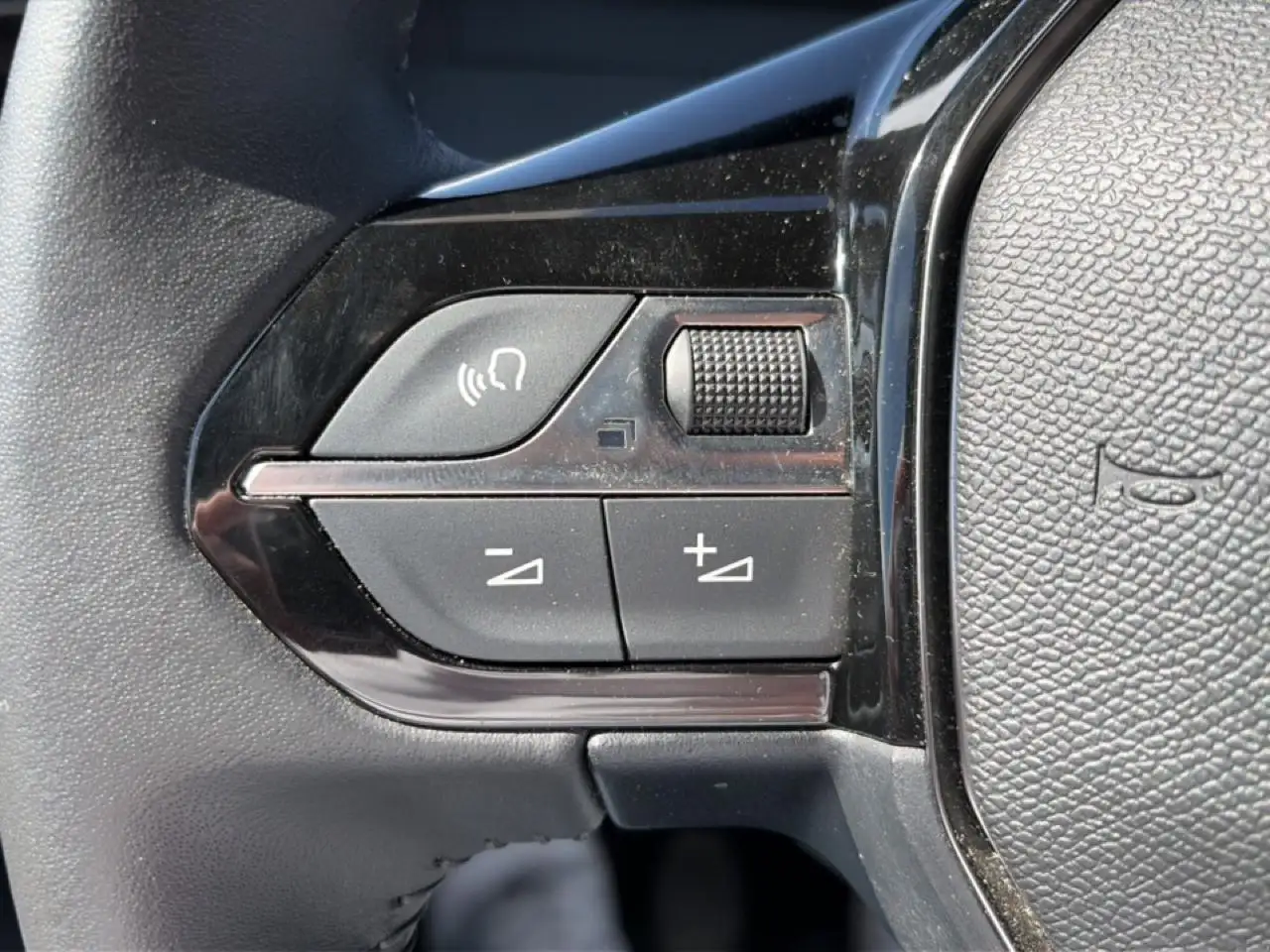 Peugeot 2008 2008 — photo 15