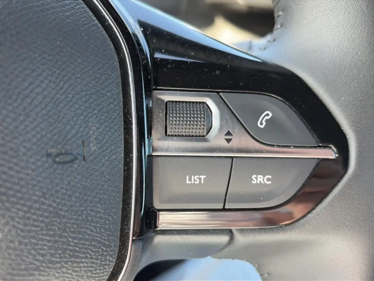 Peugeot 2008 2008 — photo 16