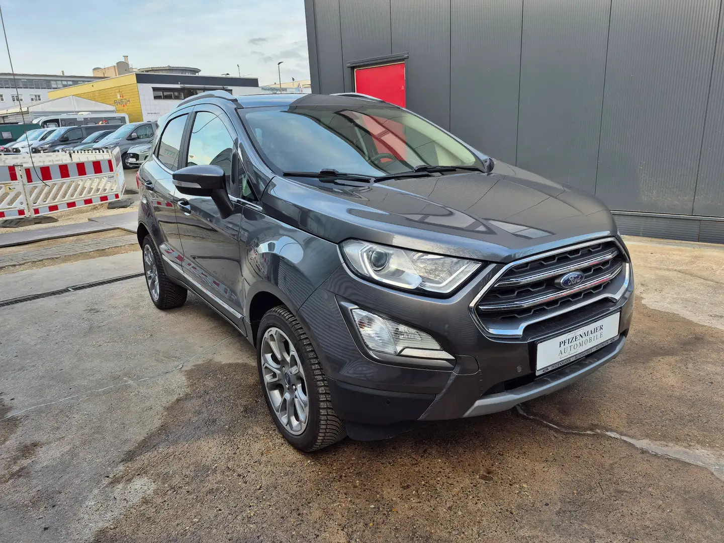 Ford EcoSport 1.0 EcoBoost TITANIUM X Grau - 2