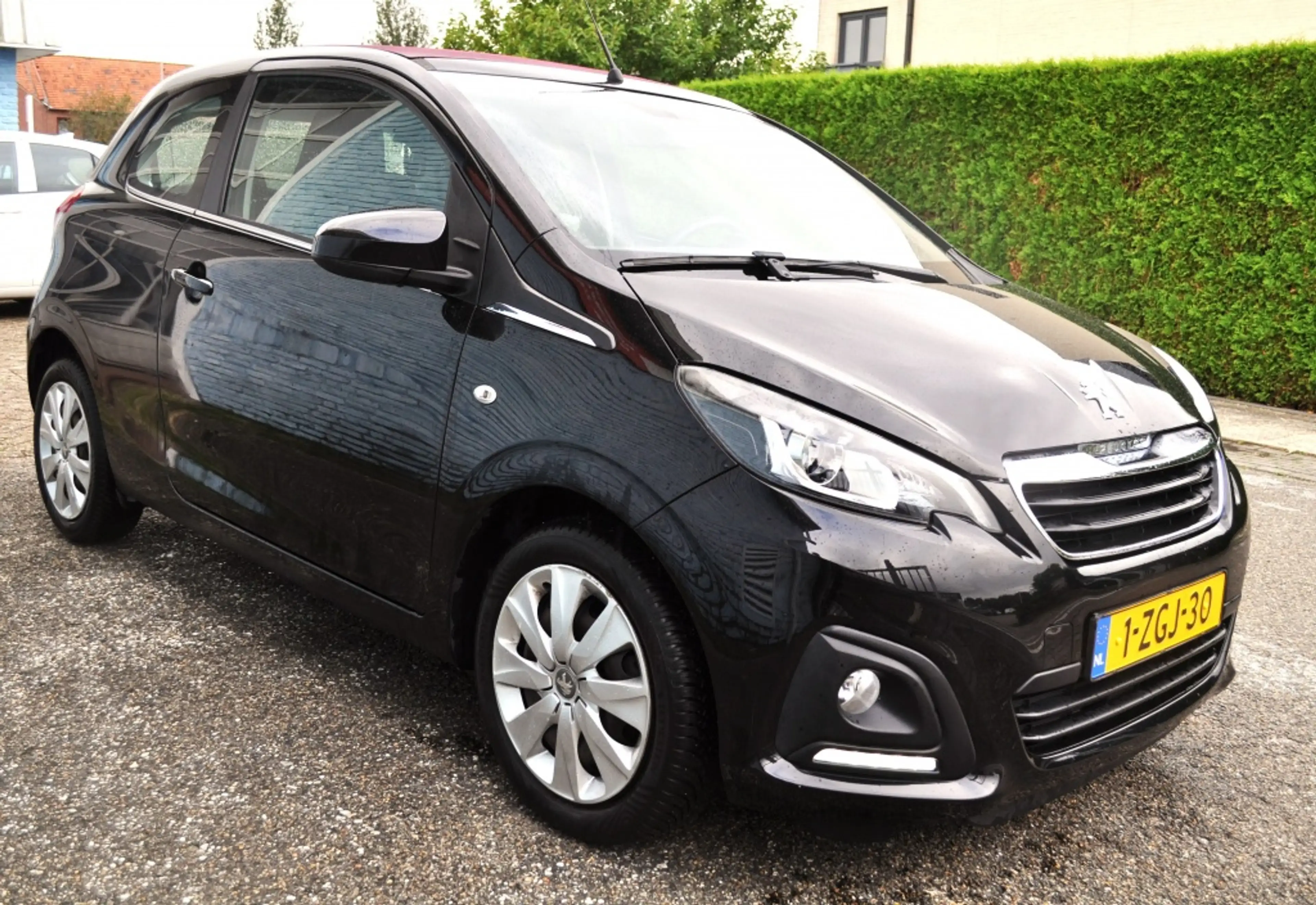 Peugeot 108 1.0 Active TOP schdak a/c mlv — photo 5