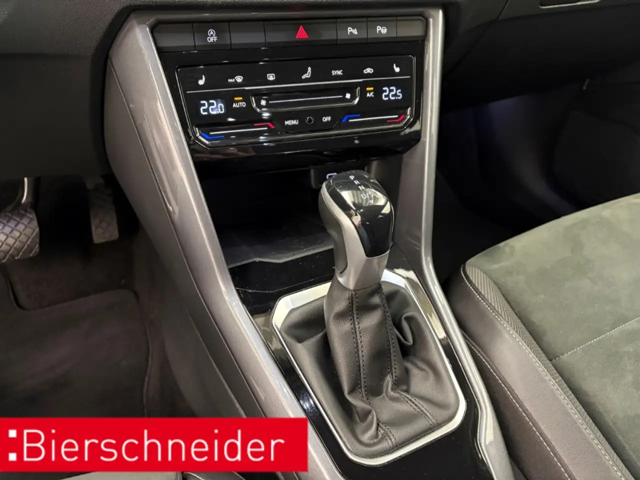 Volkswagen T-Roc 1.5 TSI DSG Style DIGITAL COCKPIT PRO LED NAVI PDC 16