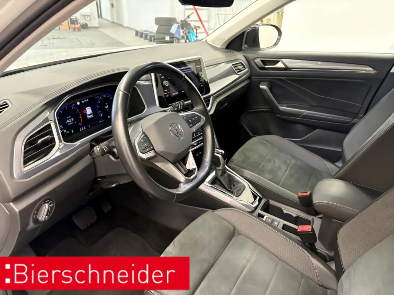 Volkswagen T-Roc 1.5 TSI DSG Style DIGITAL COCKPIT PRO LED NAVI PDC 12