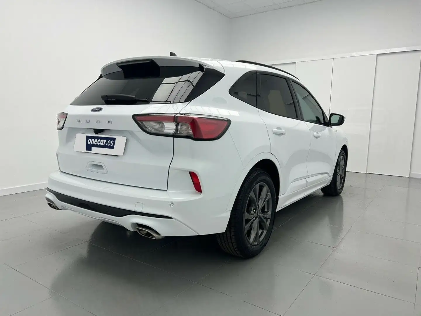 Ford Kuga 1.5 EcoBlue ST-Line FWD 120 Wit - 2
