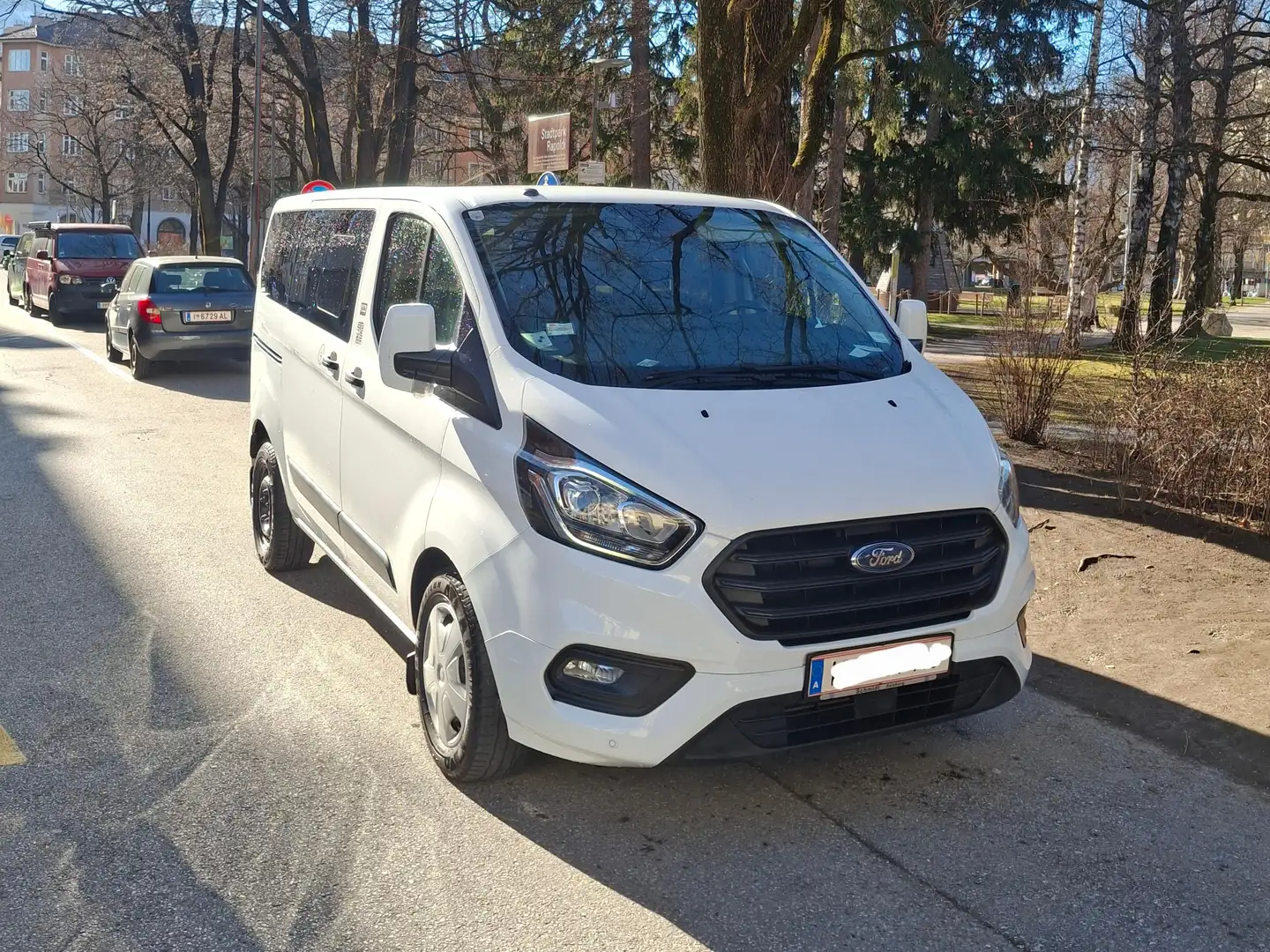 Ford Transit Custom Transit Custom Variobus 2,0 TDCI L1H1 320 Trend Trend Weiß - 2
