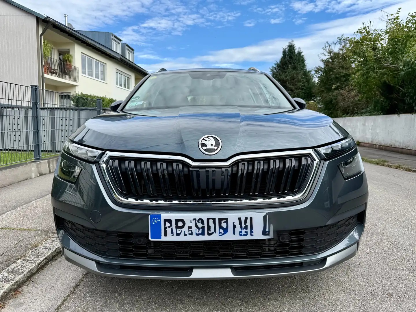 Skoda Kamiq Kamiq 1.6 TDI DSG Style Grau - 2