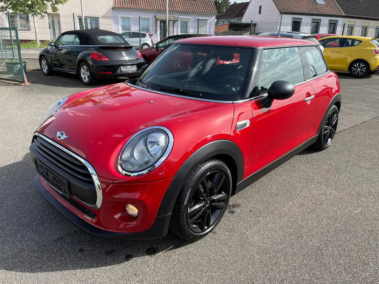 MINI One Mini 3-trg. One First Rouge - 1