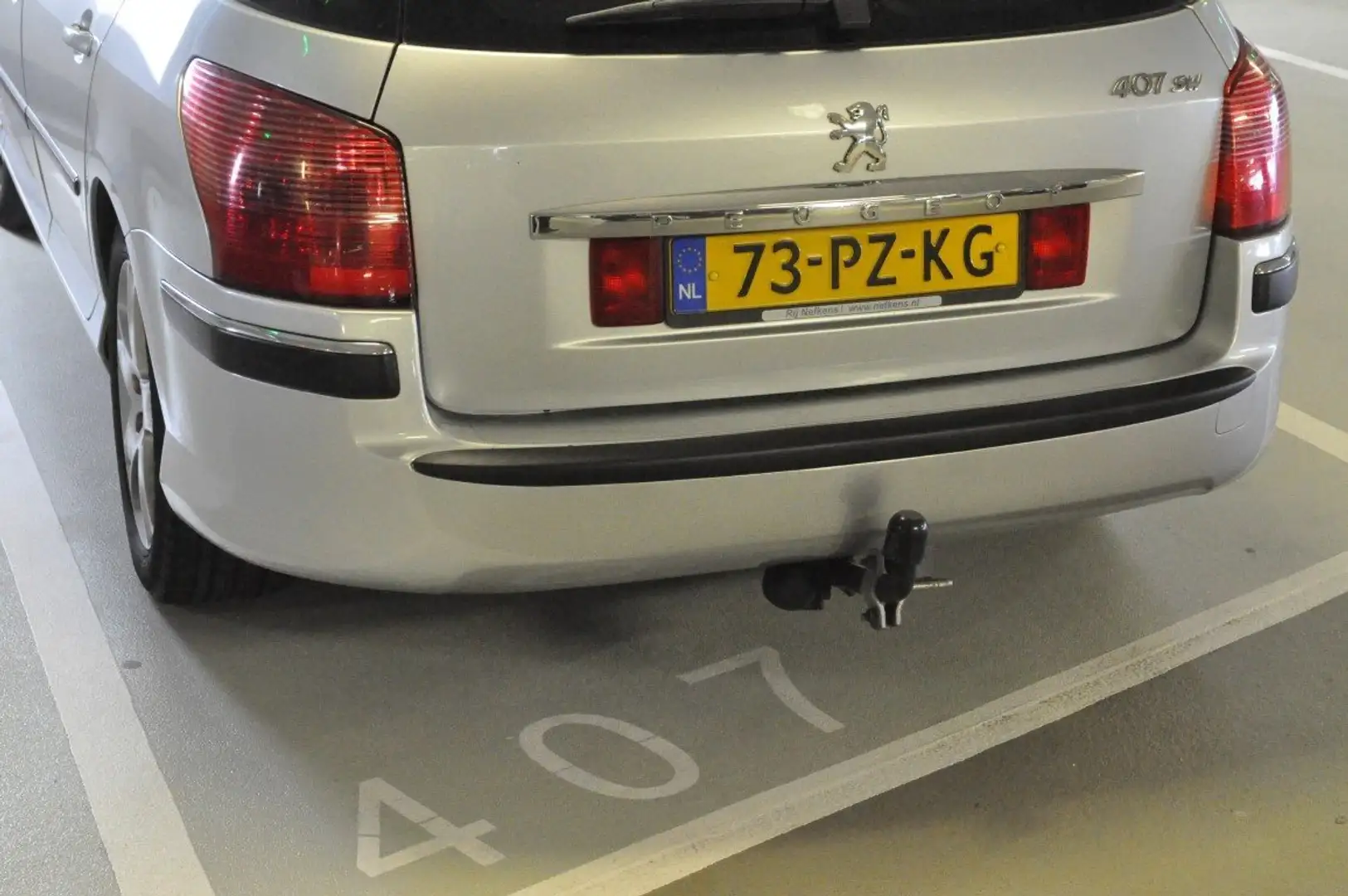 Peugeot 407 407 2.0-16V XS Panoramadak, Navigatie groot scherm Argent - 2