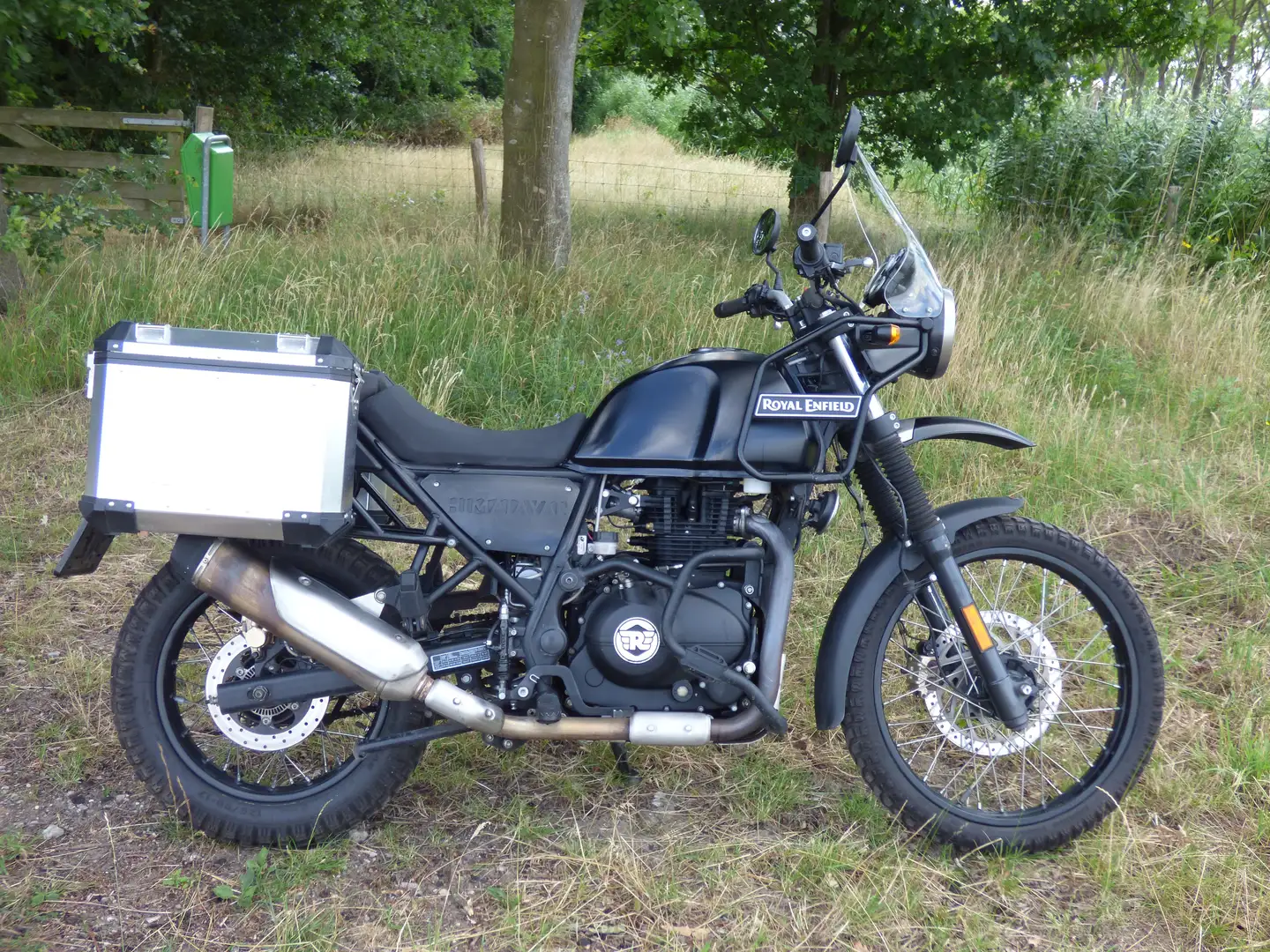 Royal Enfield Himalayan Zwart - 1