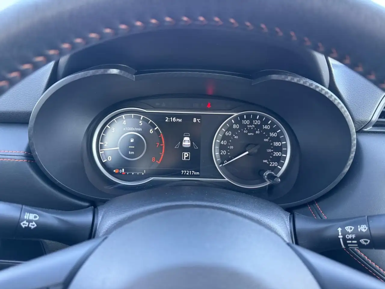 Nissan Versa снимка Nissan Versa