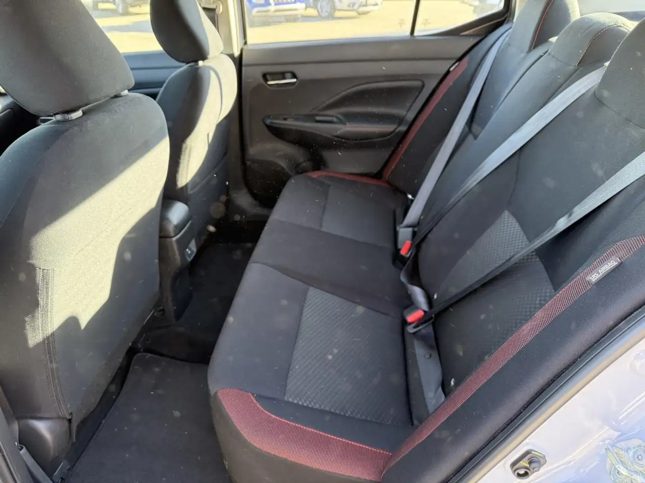 Nissan Versa снимка Nissan Versa