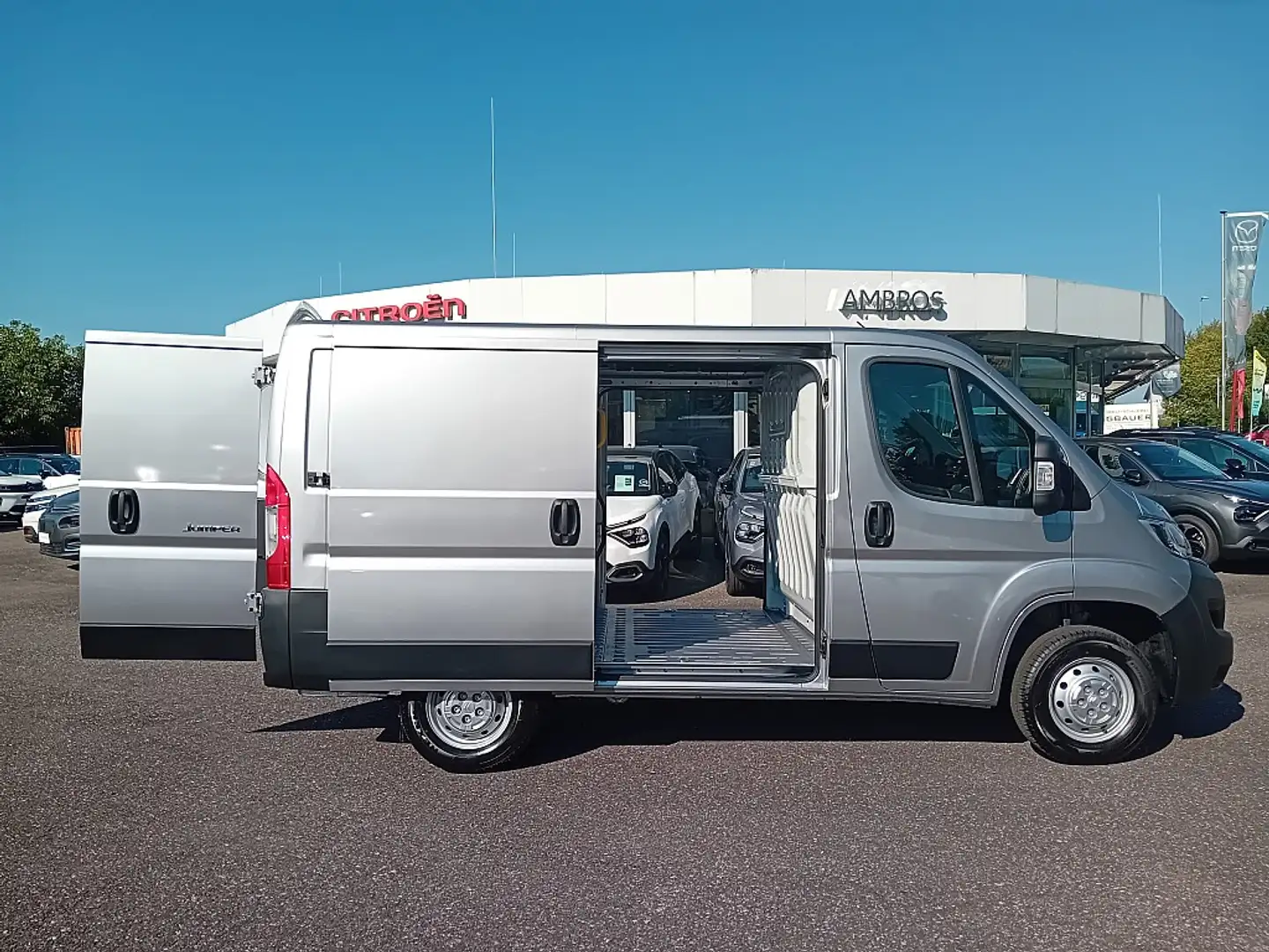 Citroen Jumper Bus 30 L1H1 BlueHDi 120 S&S 6-Gang + 2 Schiebet... Ezüst - 2