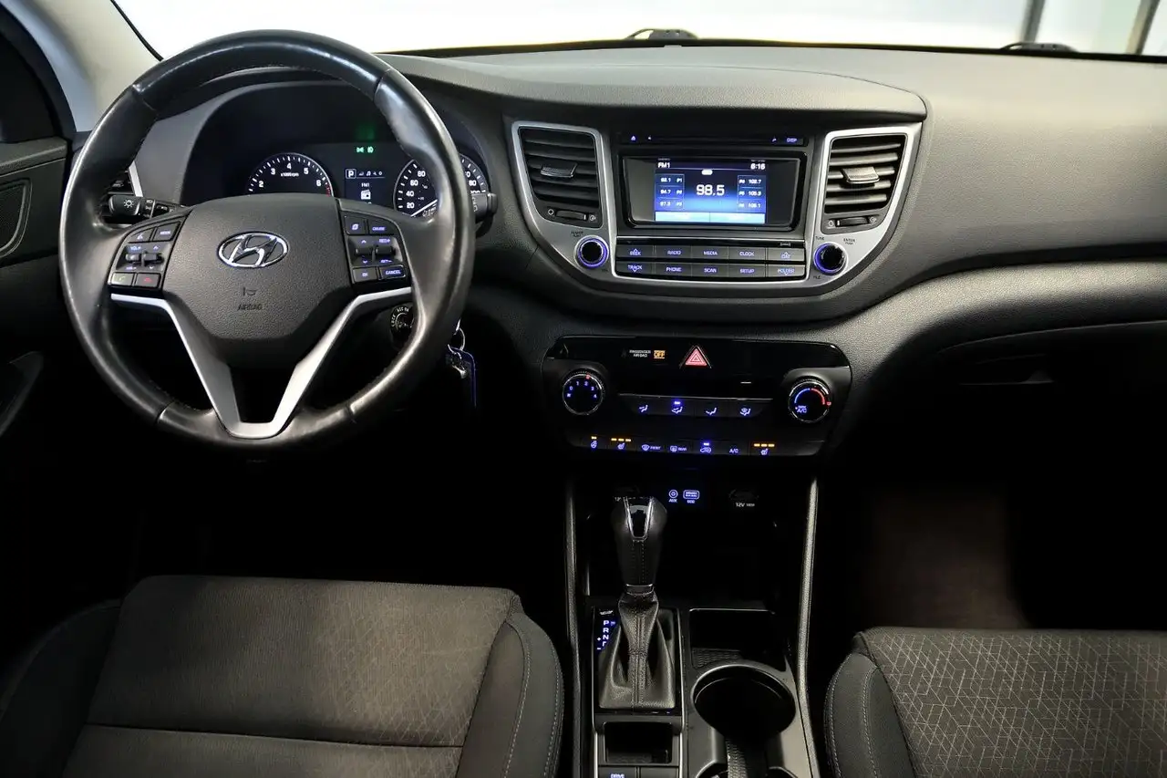 Hyundai TUCSON снимка Hyundai TUCSON