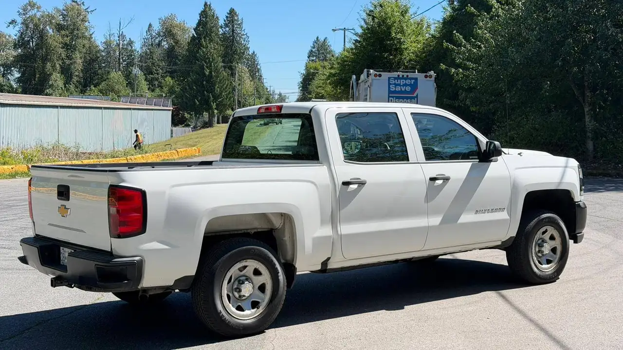Chevrolet Silverado 1500 снимка Chevrolet Silverado 1500